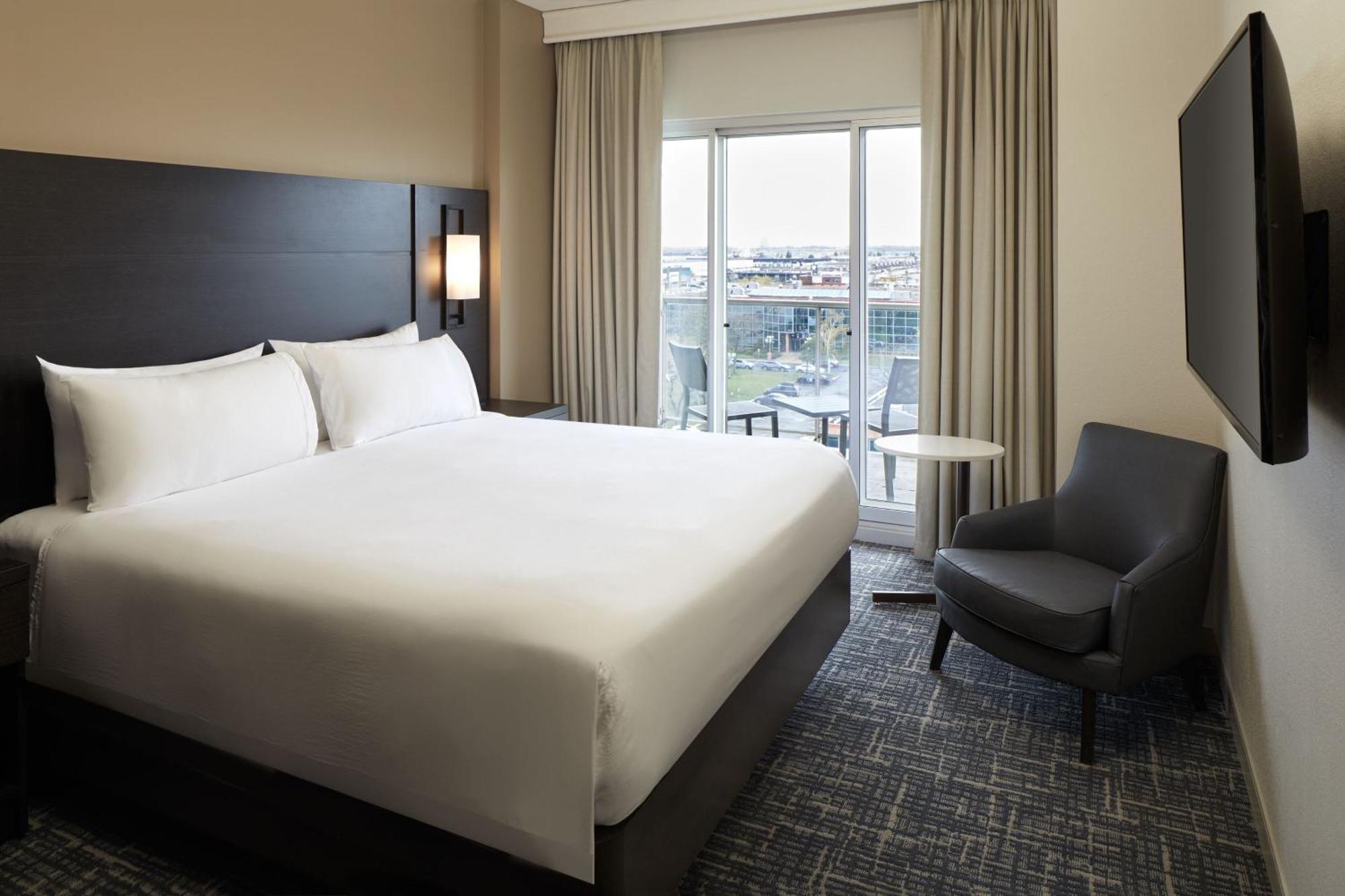 Residence Inn By Marriott Montreal Airport Dorval Exteriör bild