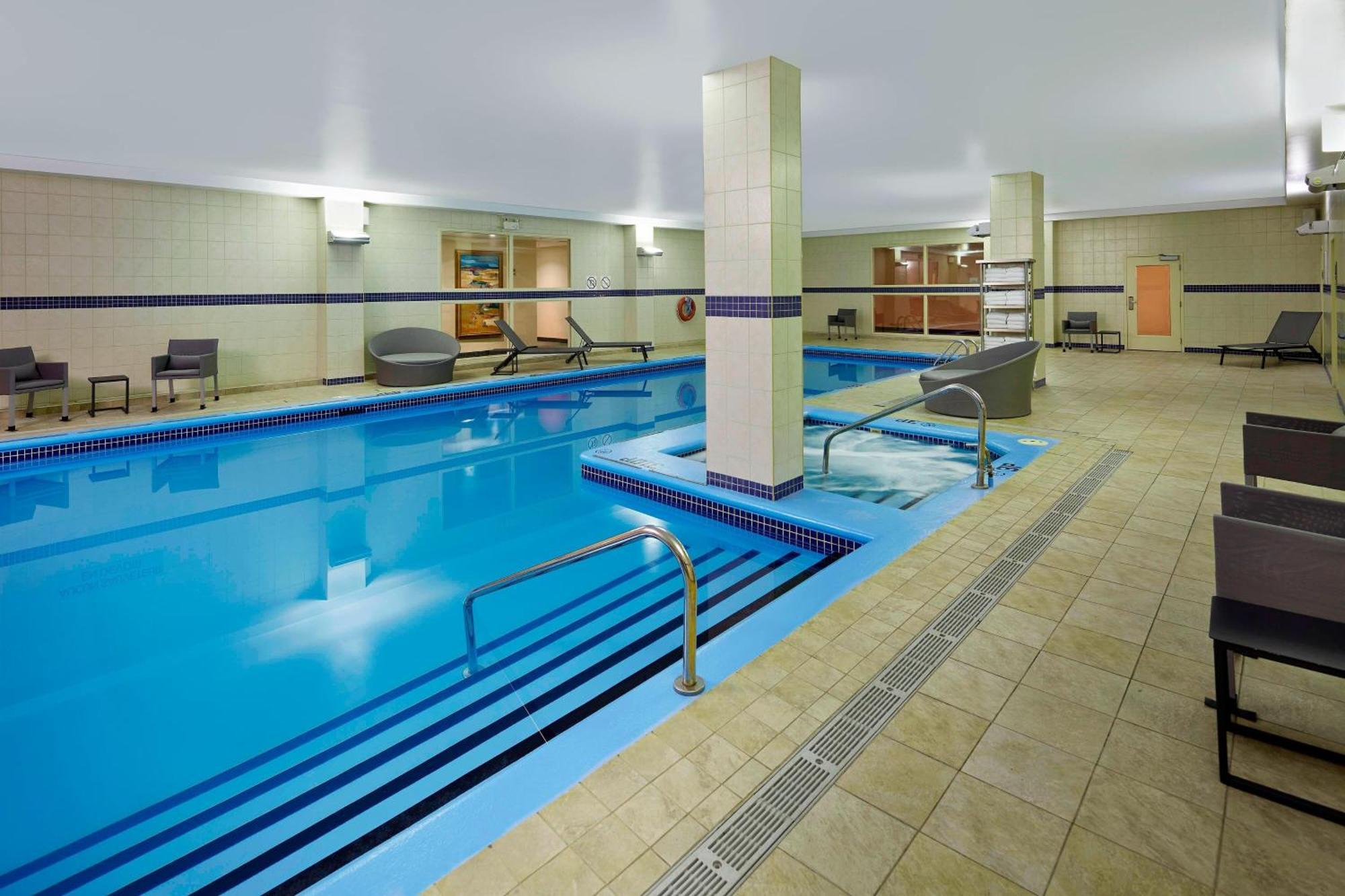Residence Inn By Marriott Montreal Airport Dorval Exteriör bild